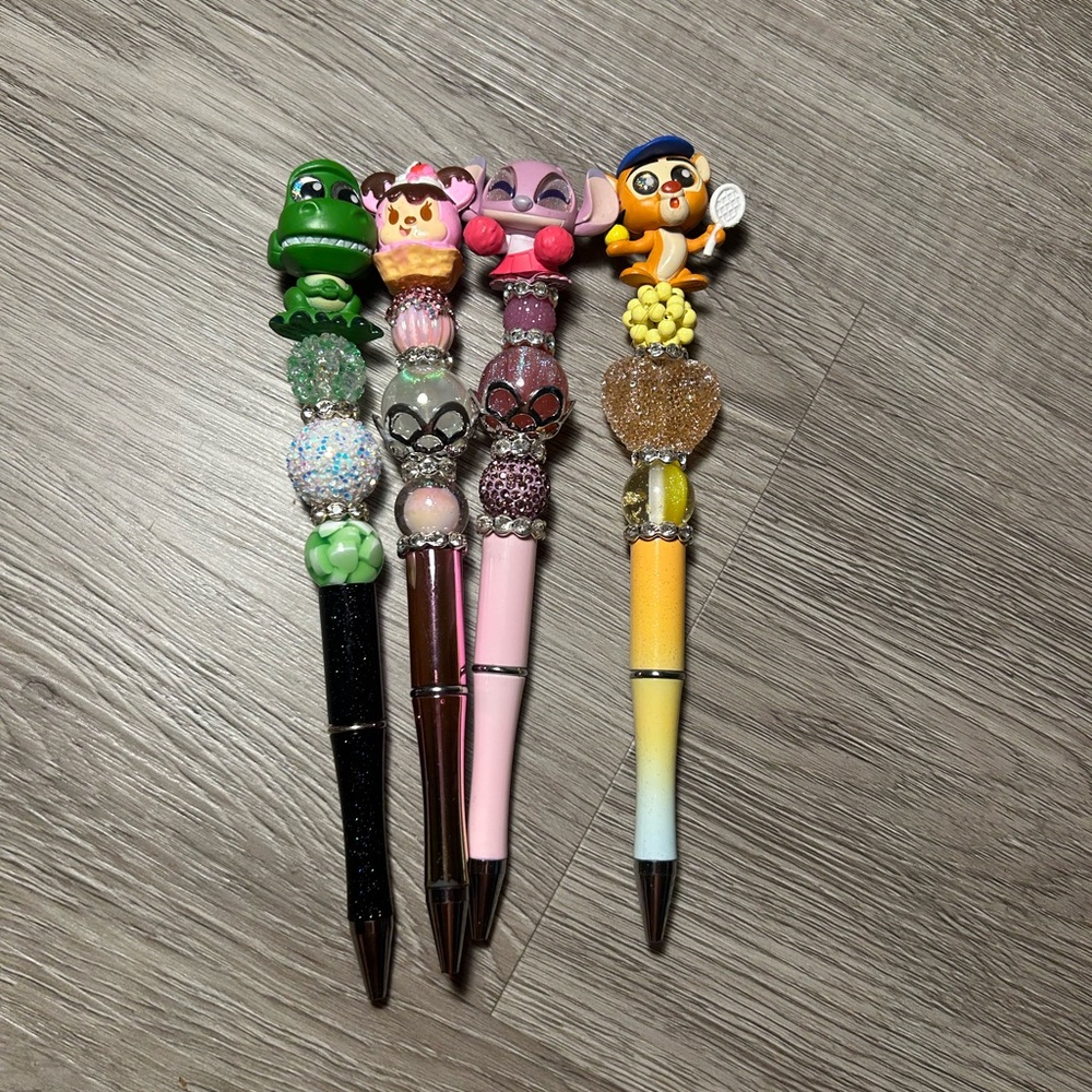 Colorful Character Pens Set for Kids/adults 
each one 17